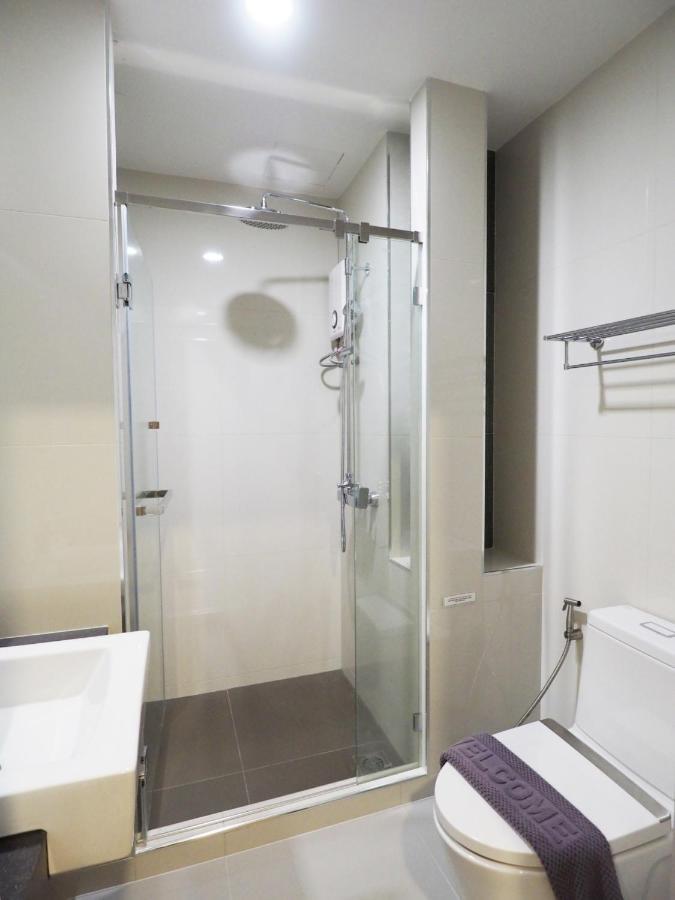 Clover Hotel Hatyai Хатъяй Экстерьер фото