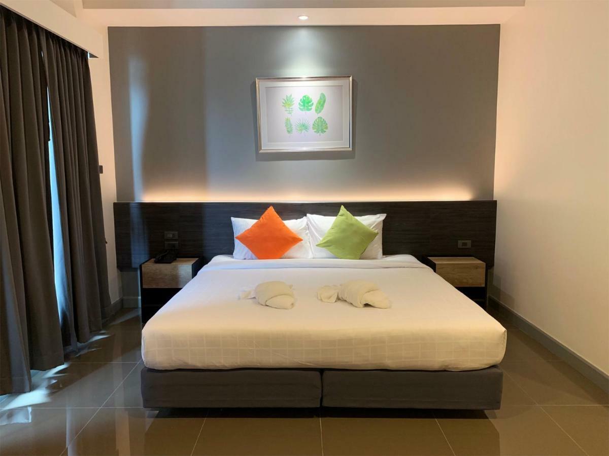 Clover Hotel Hatyai Хатъяй Экстерьер фото